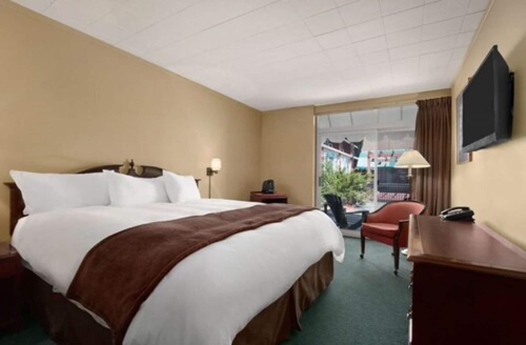 The Brunswick Hotel Complex Parry Sound Dış mekan fotoğraf